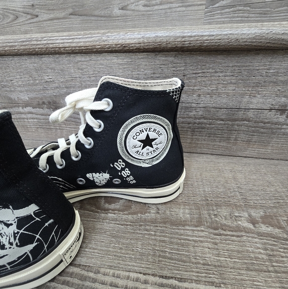 Converse high tops special order M3.5 W5.5. NWNT - Picture 3 of 9